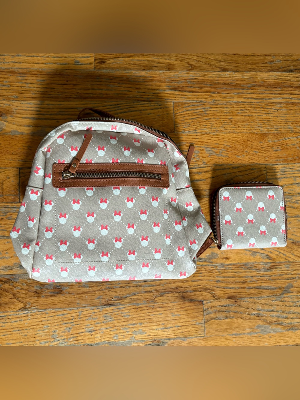 NWOT Disney Minnie Mouse Light Brown Printed Backpack and Matching Wallet Set